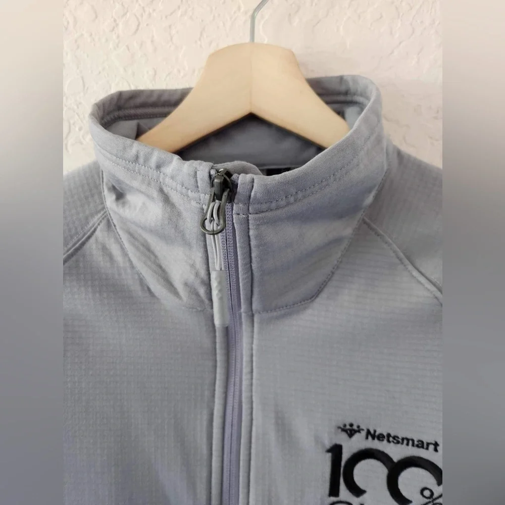The North Face‎ Gray Pullover Men's Sweater Size Small
